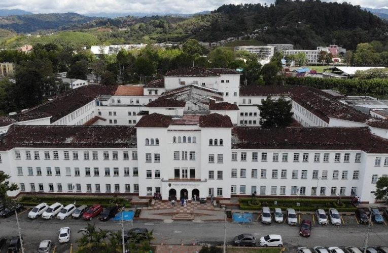 Hospital San José opera normalmente: Gerente