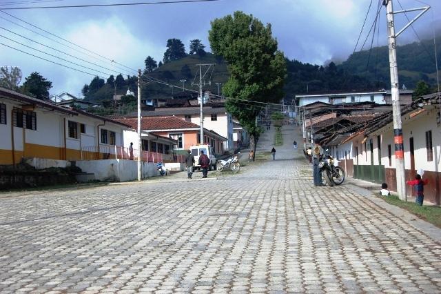 Cierre total de vías por 15 días en Almaguer definieron comunidades