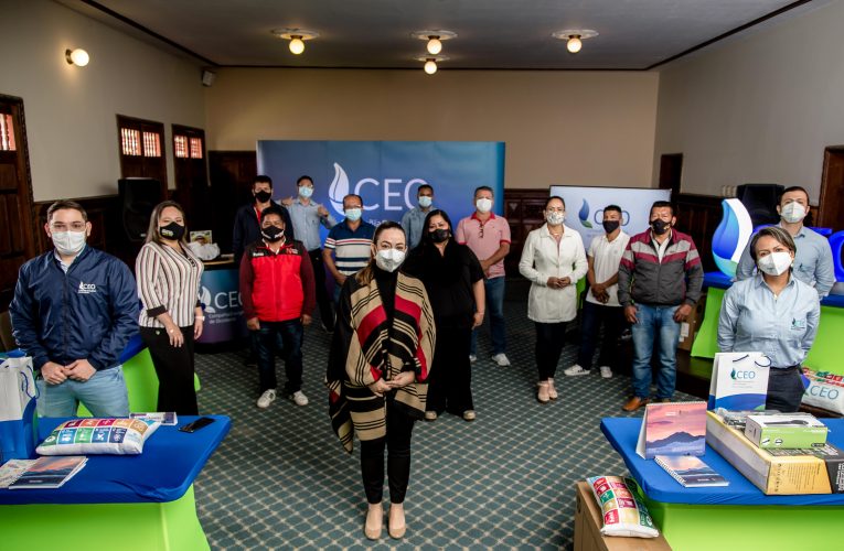 CEO entrega equipos a emisoras comunitarias del Cauca
