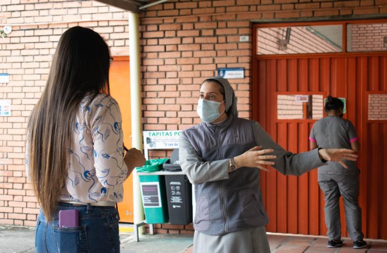 Instituciones oficiales se preparan para volver a la presencialidad.